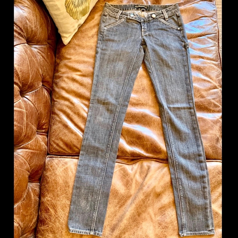 Morphine Generation size 25 jeans